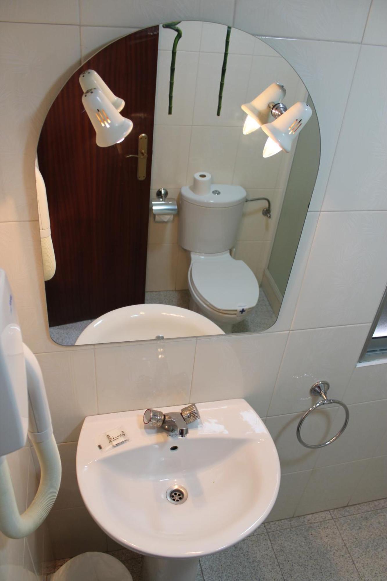 Hostal Amantes De 테루엘 외부 사진