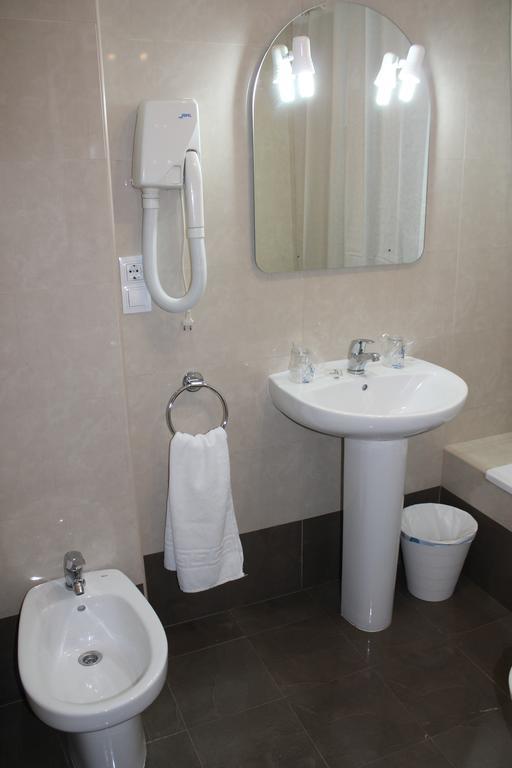 Hostal Amantes De 테루엘 외부 사진